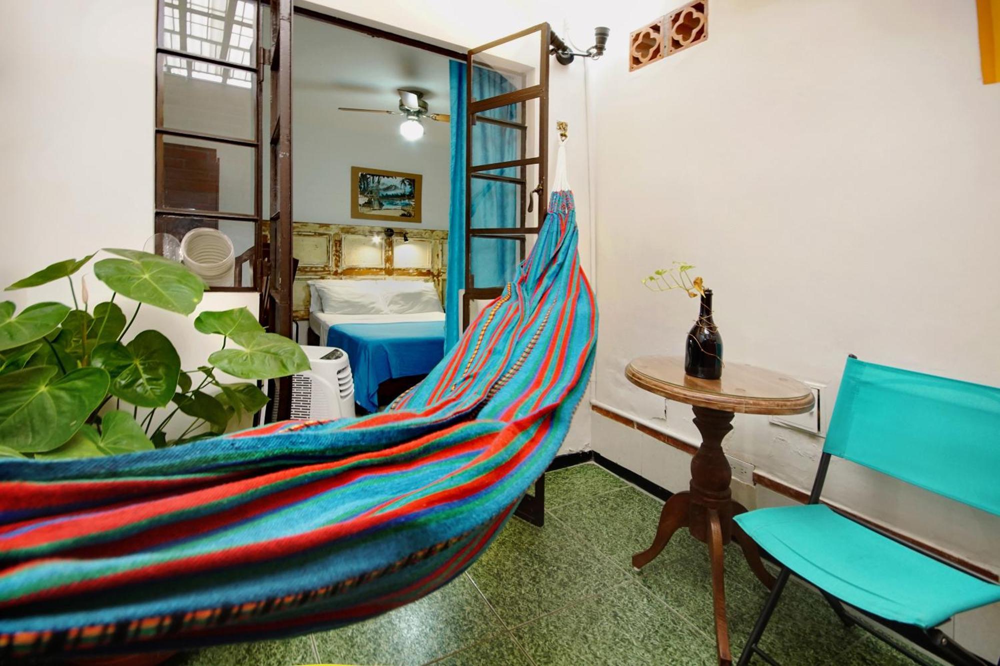 Ding-Dong Hostel Cali Buitenkant foto