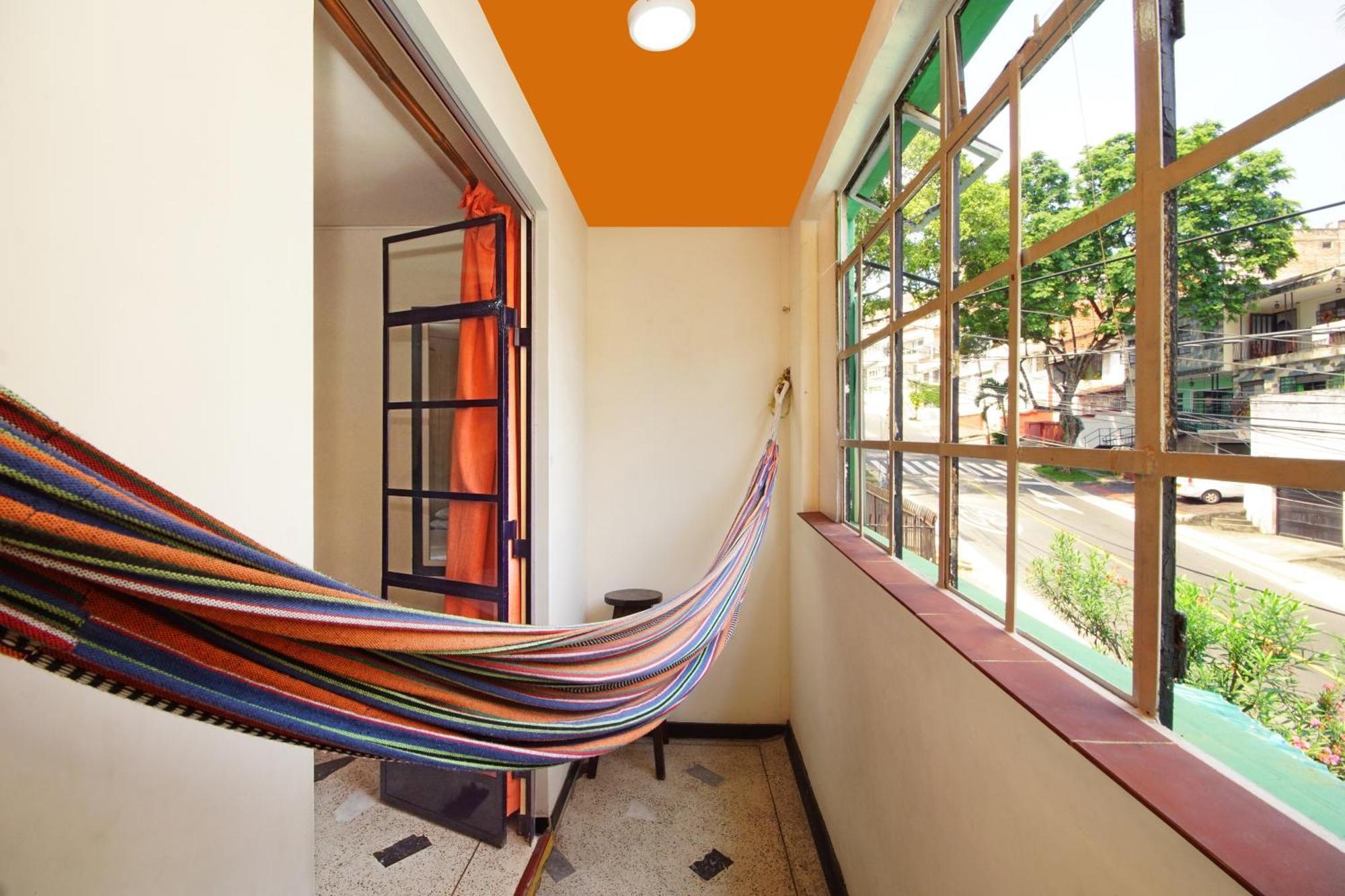 Ding-Dong Hostel Cali Buitenkant foto